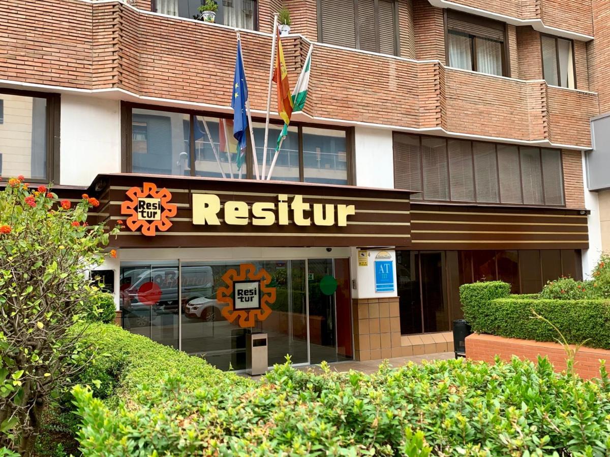 Apartamentos Rg Resitur Севилья Экстерьер фото
